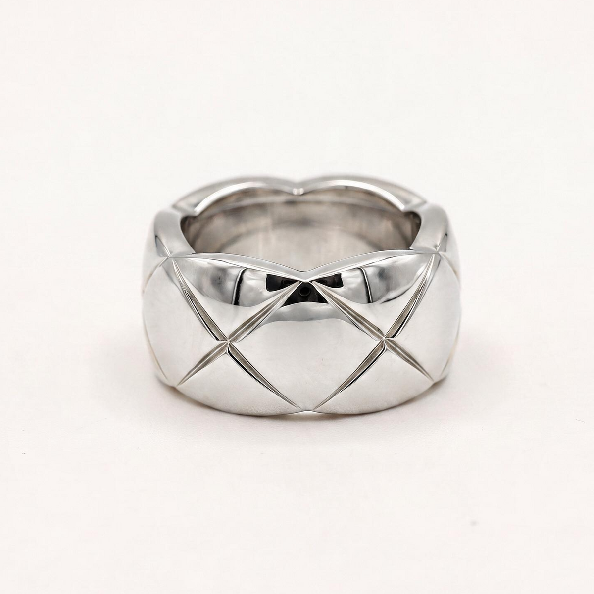 C Crush Large Model Ring