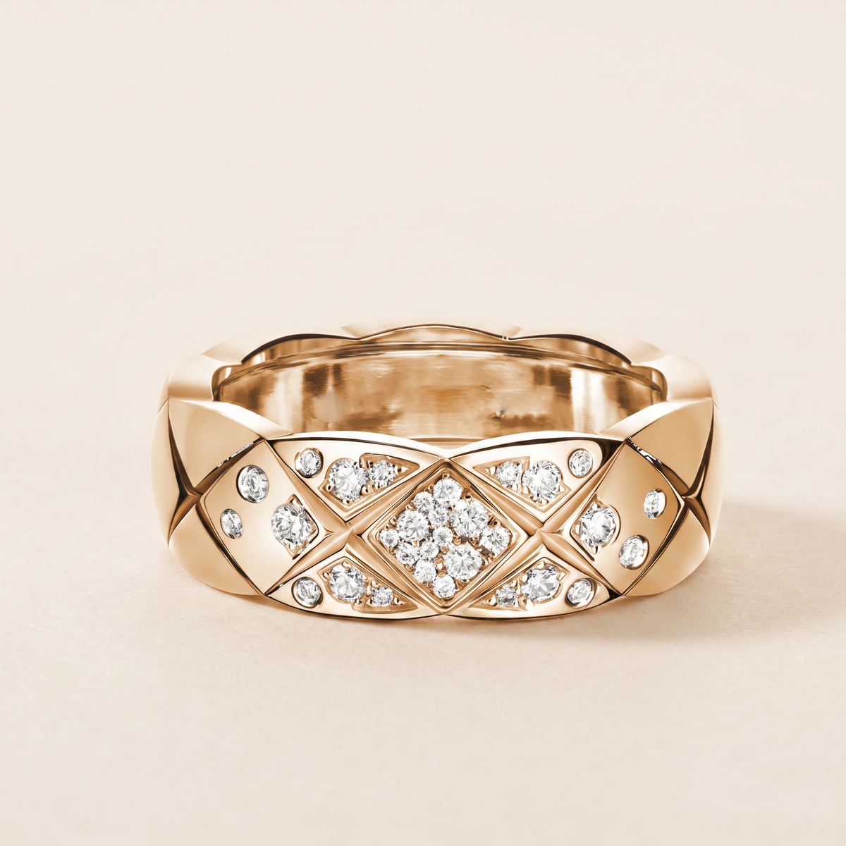 C Crush Paved Small Model Ring