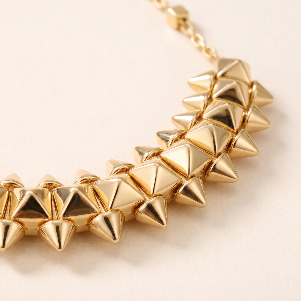 Clash De Pendant Necklace