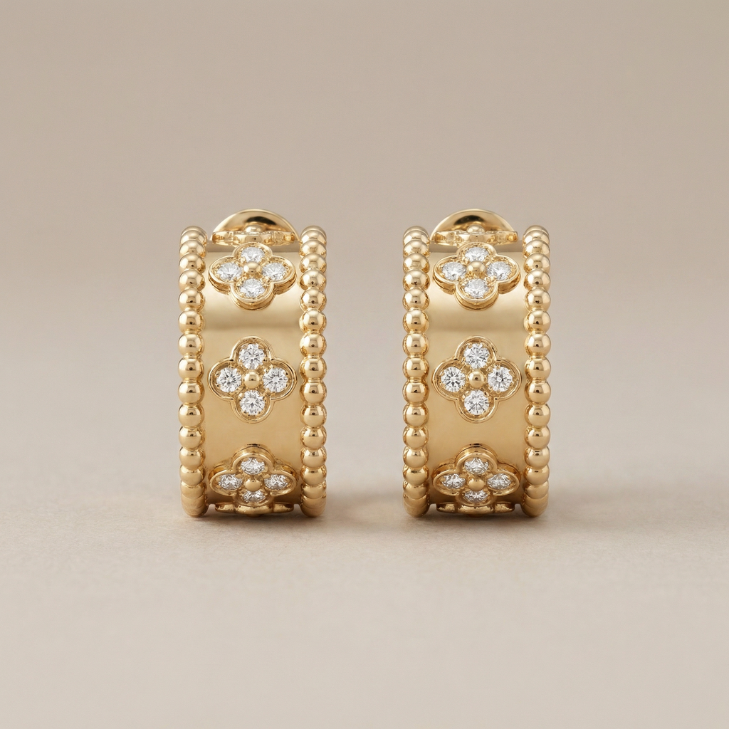 Perlée Clovers Diamonds Hoop Earrings