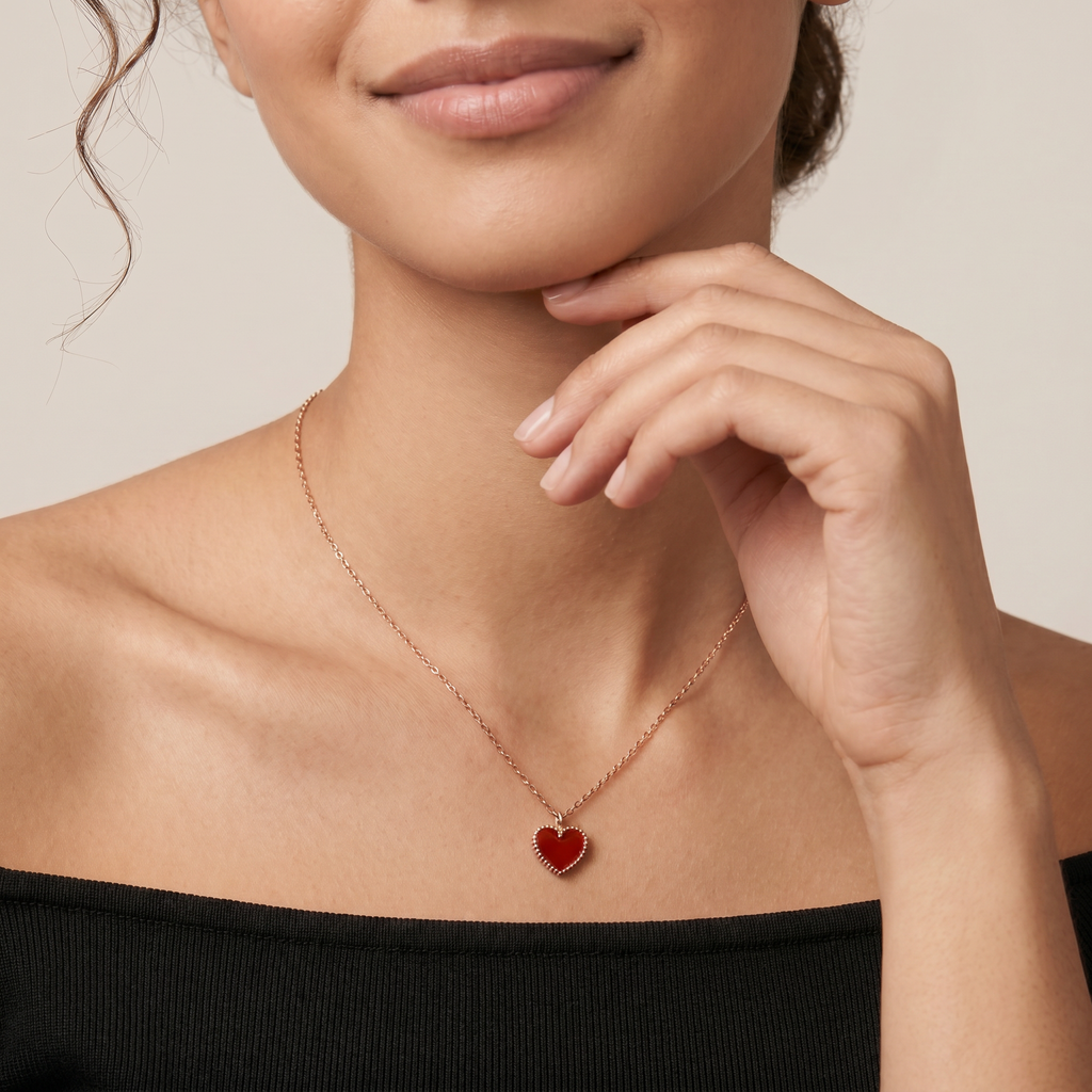 Sweet Alhambra Heart Pendant Necklace