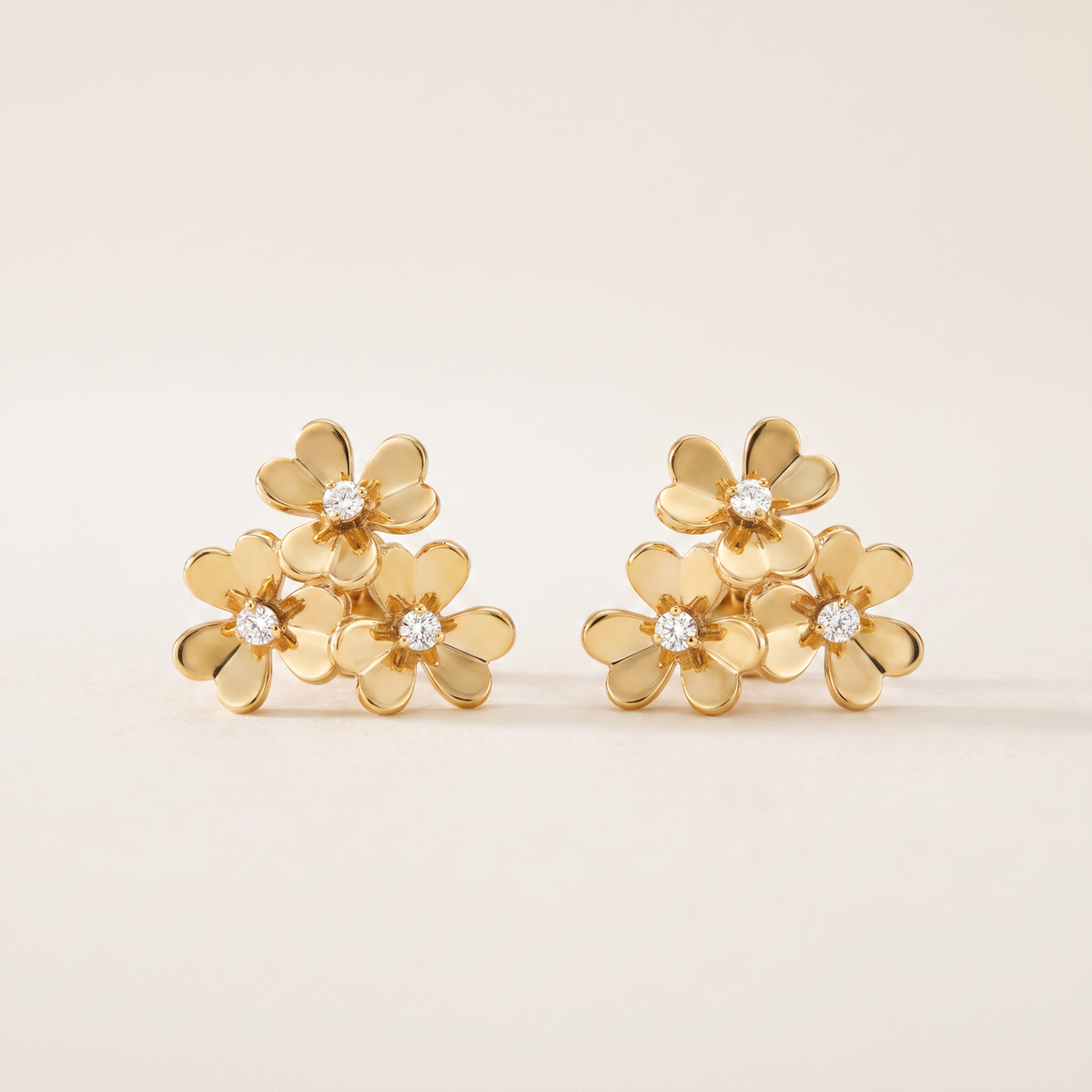 Frivole 3 Flowers Mini Model Earrings
