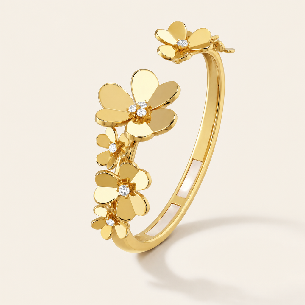 Frivole Seven Flowers With Diamonds Bracelet