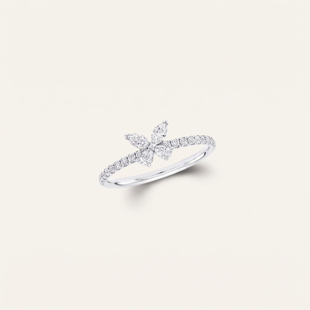 G Mini Butterfly Pavé Ring