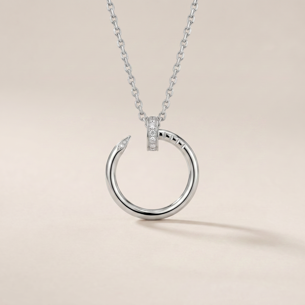 Juste Un Clou Diamonds Necklace