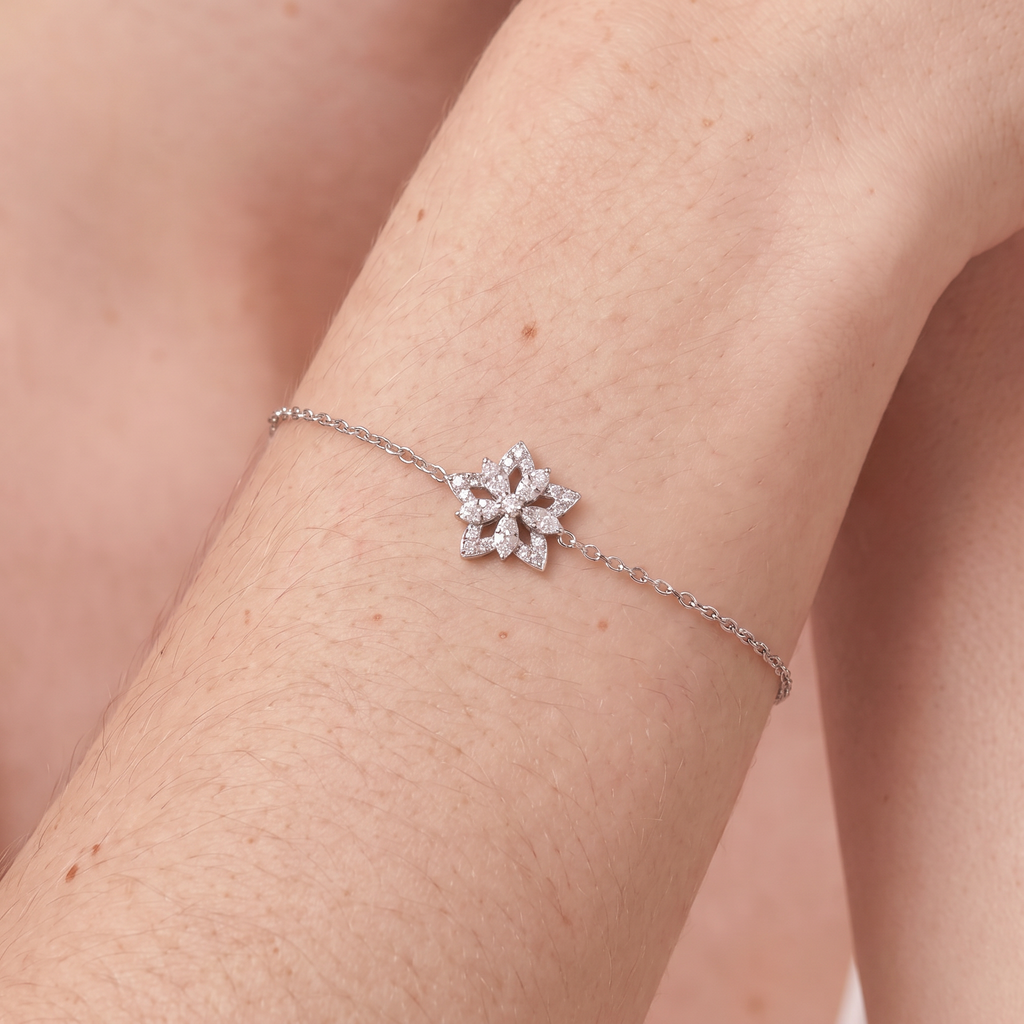 Lotus Pavé Diamonds Flower Bracelet