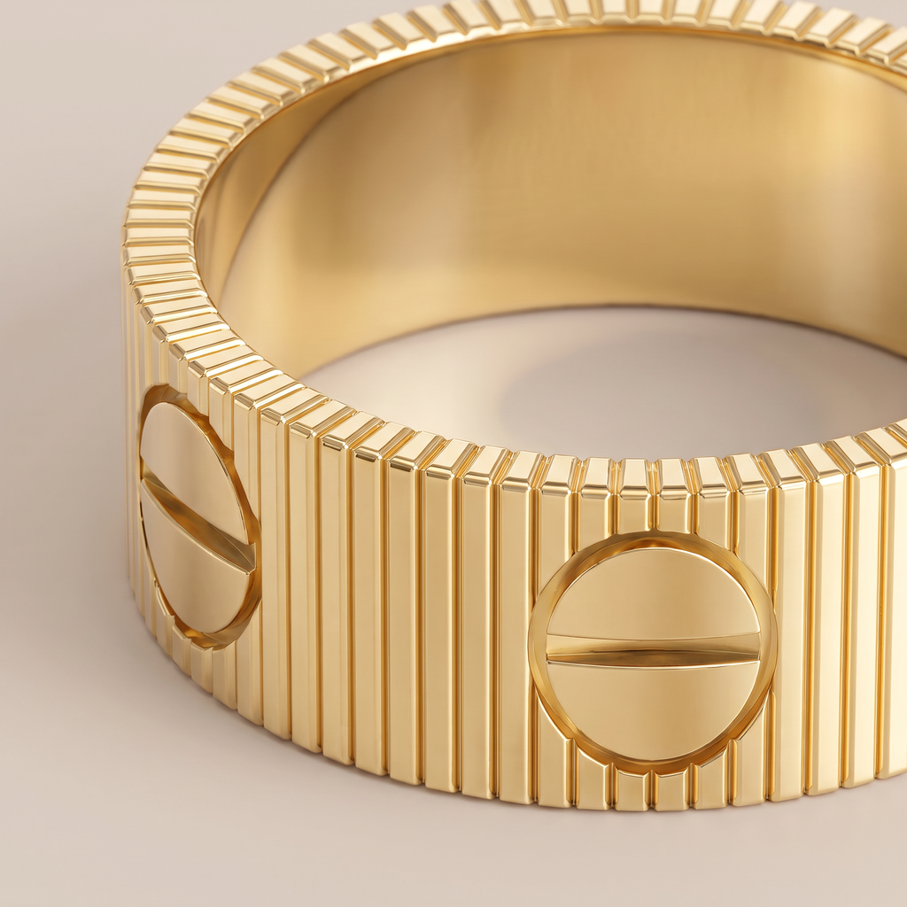 Love Ribbed Screw Accent Ring