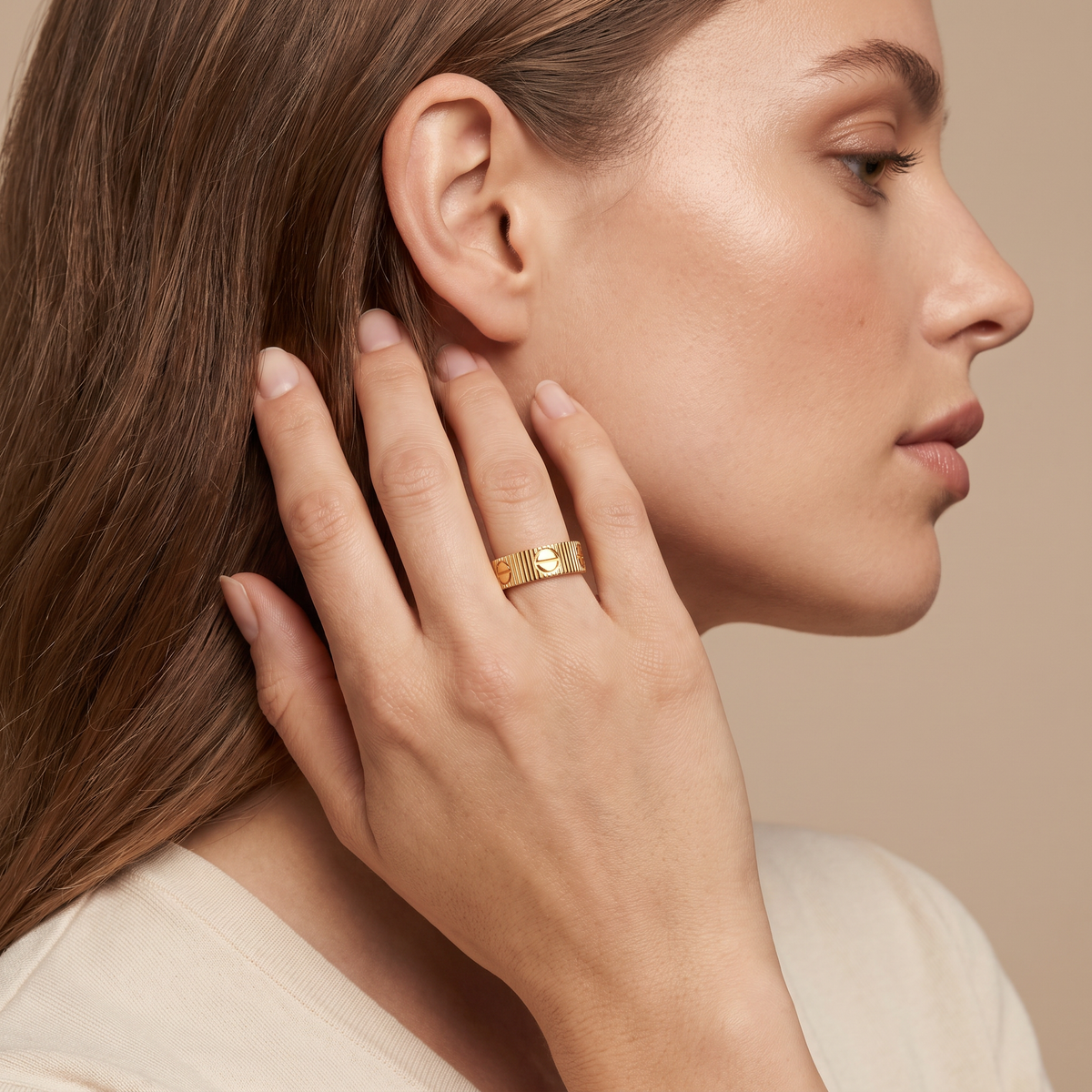 Love Ribbed Screw Accent Ring