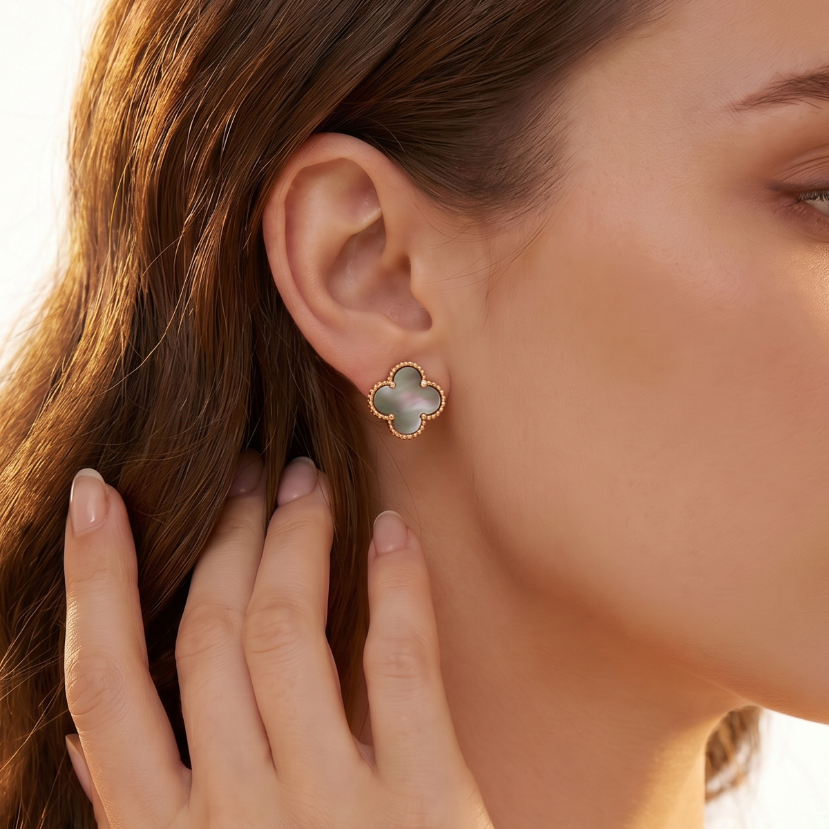 Vintage Alhambra Grey Earrings