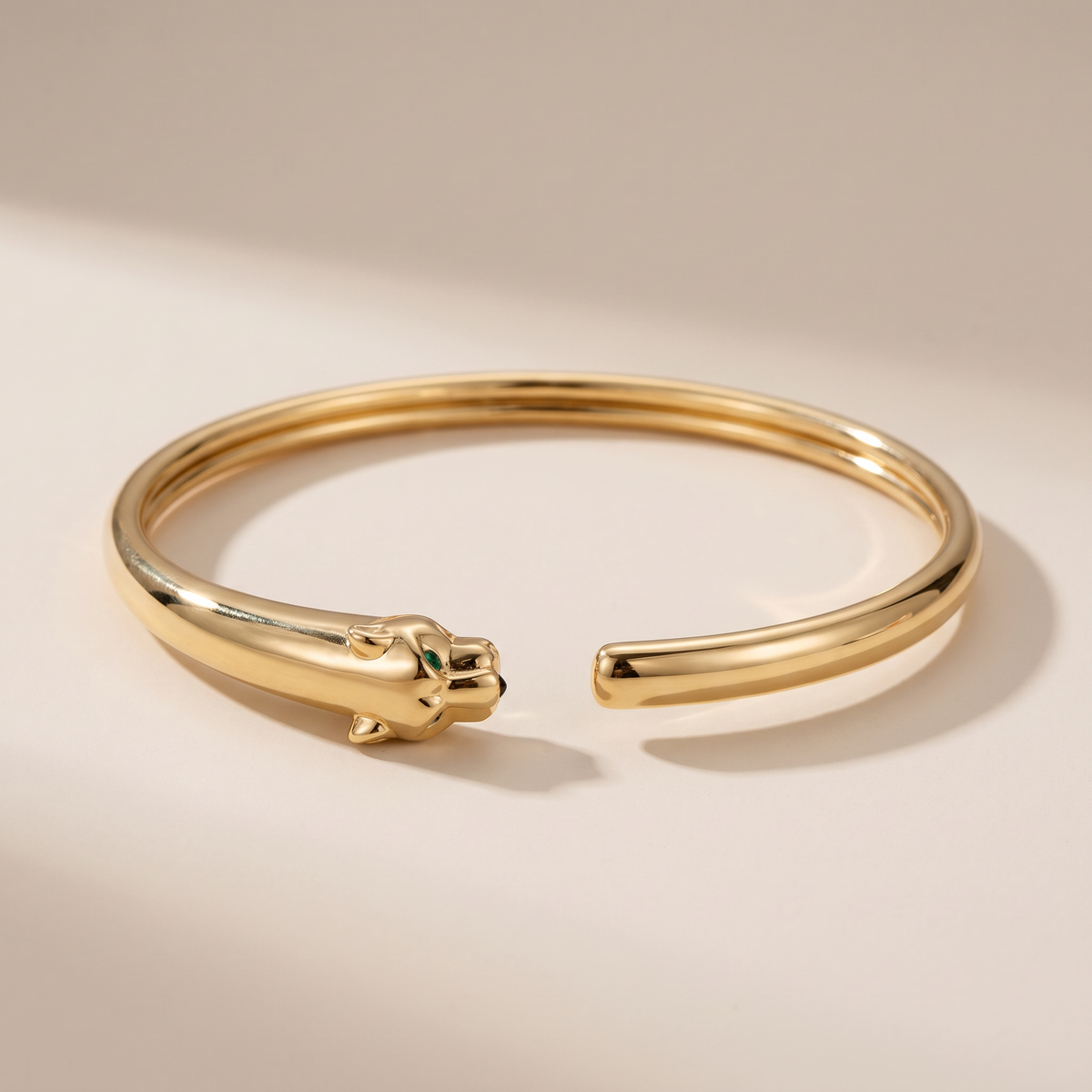 Panthère De Bracelet Graceful Strength