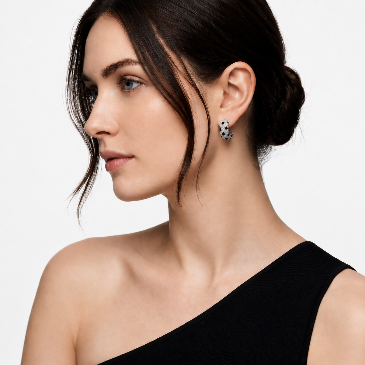 Panthère De Pavé Stud Earrings