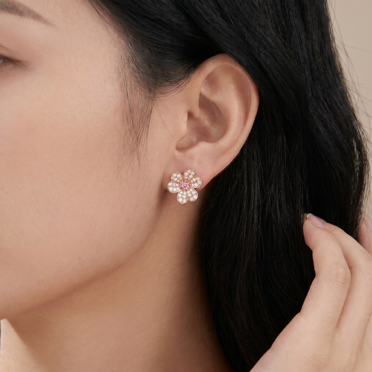 Pink Frivole Small Flower Pavé Diamonds Earrings