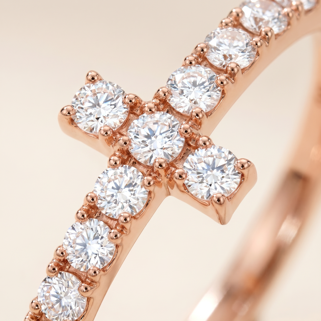 T Wire Pavé Diamonds Band Ring