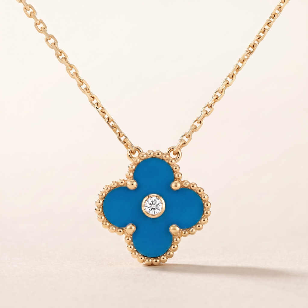 Vintage Alhambra Blue Agate 1 Diamond Clover Necklace
