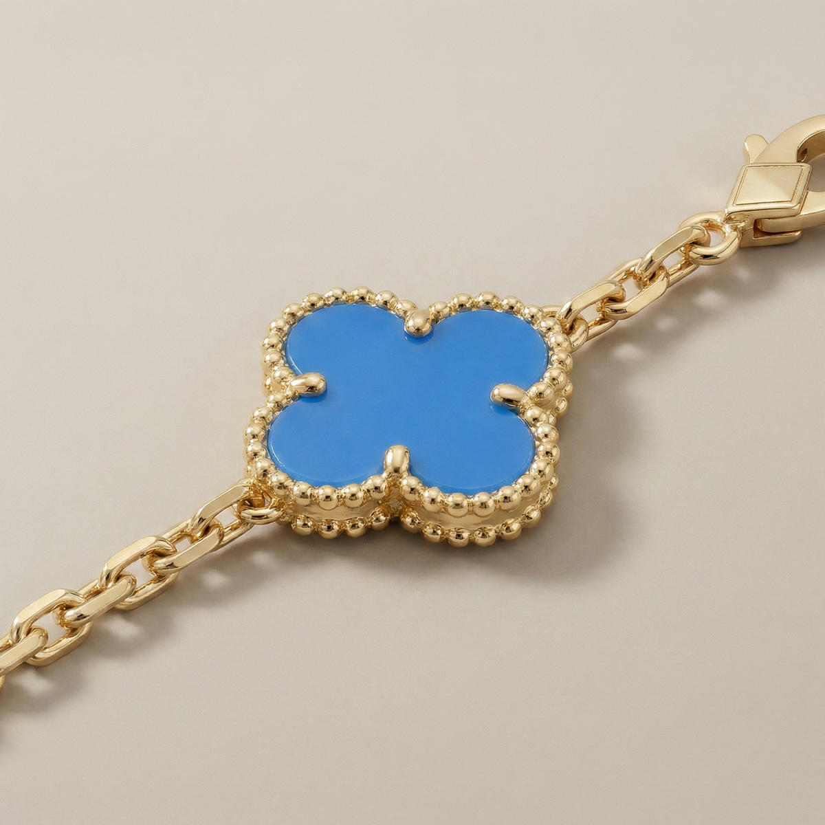 Vintage Alhambra Five Motifs Agate Clover Bracelet